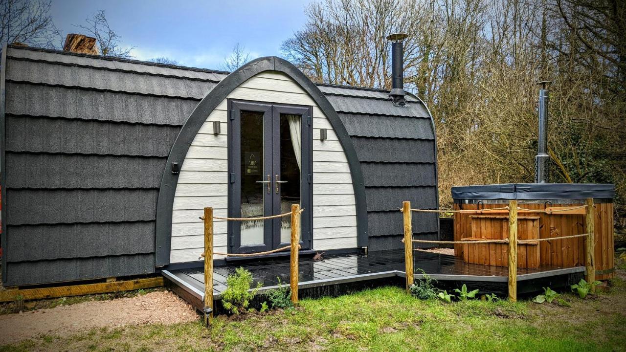 Emlyn'S Coppice - Luxury Woodland Glamping Villa Holywell  Exterior photo
